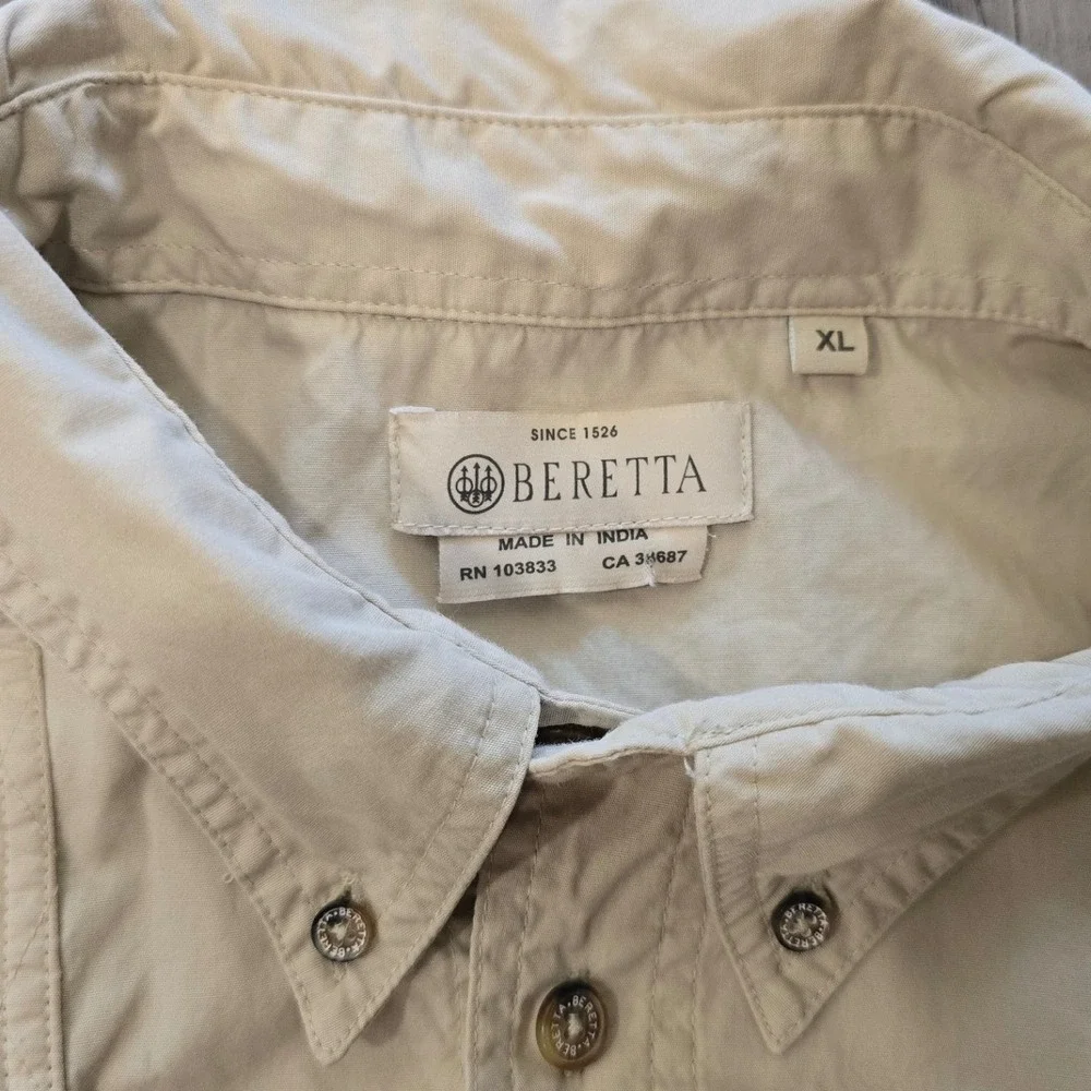 Beretta Long Sleeve Shooting Shirt Tan Mens XL Quilted Shoulder Patch Vented